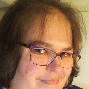 Meet your Posher, Diana